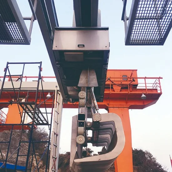 Automatic Mono-Rail Track Trash-Raking Screens for Water Intakes & Deep Tunnels